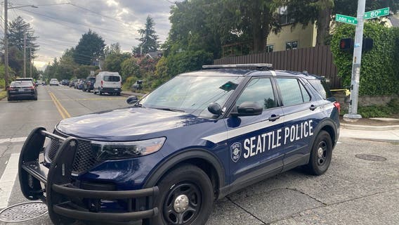 Motorcyclist killed in north Seattle crash