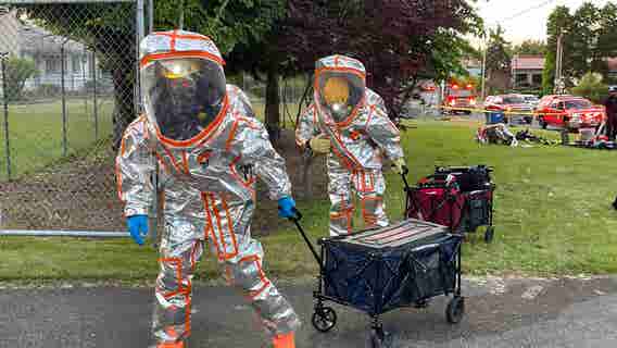 Hazmat crews plug chlorine gas leak in Kent