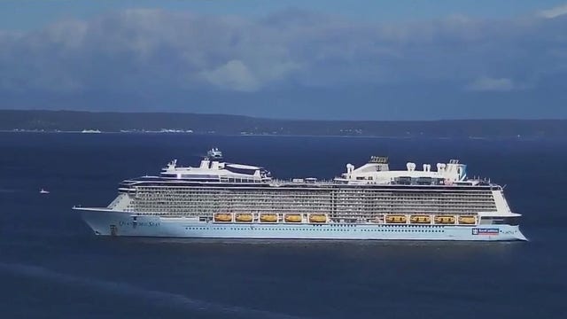 Cruise ship anchors in Seattle's Elliott Bay due to strong winds