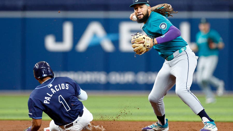 Rays bring 1-0 series lead over Mariners into game 2