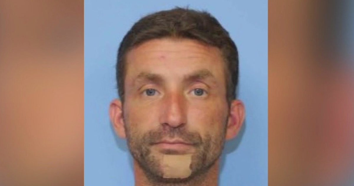 Manhunt for WA homicide suspect continues, reward offered | FOX 13 Seattle
