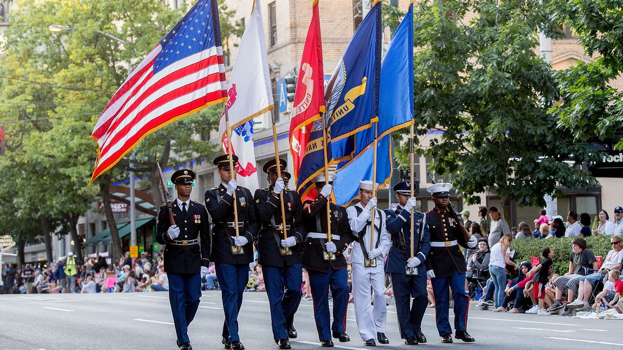 Seafair Torchlight Parade 2024 returns with early start time | FOX 13 ...