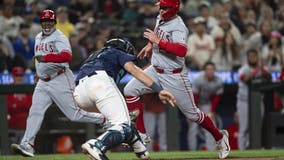 Jo Adell drives in go-ahead run in ninth as Angels beat Seattle Mariners 3-1