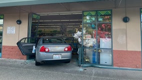 Police: Car crashes through front doors of Dollar Tree in WA