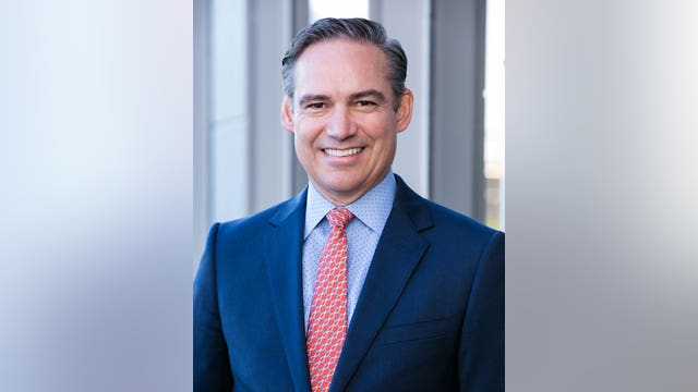 Boeing's new CEO visits factory that makes the 737 Max