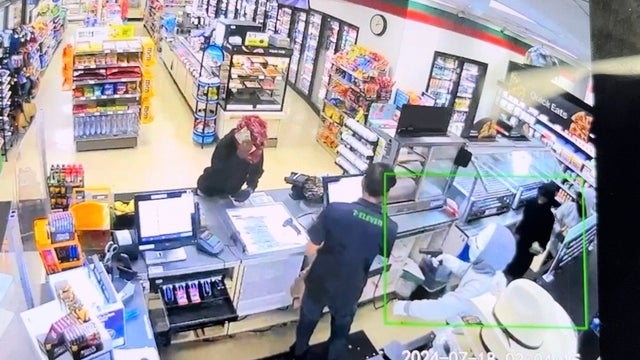 Four teens, ages 13 to 15, arrested after Renton 7-Eleven robbed at gunpoint