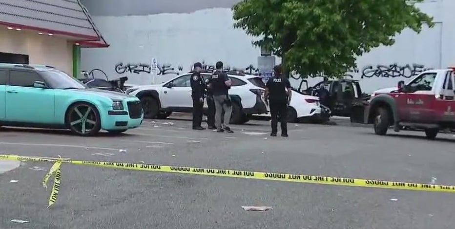 1 dead in shooting in Seattle's Capitol Hill neighborhood