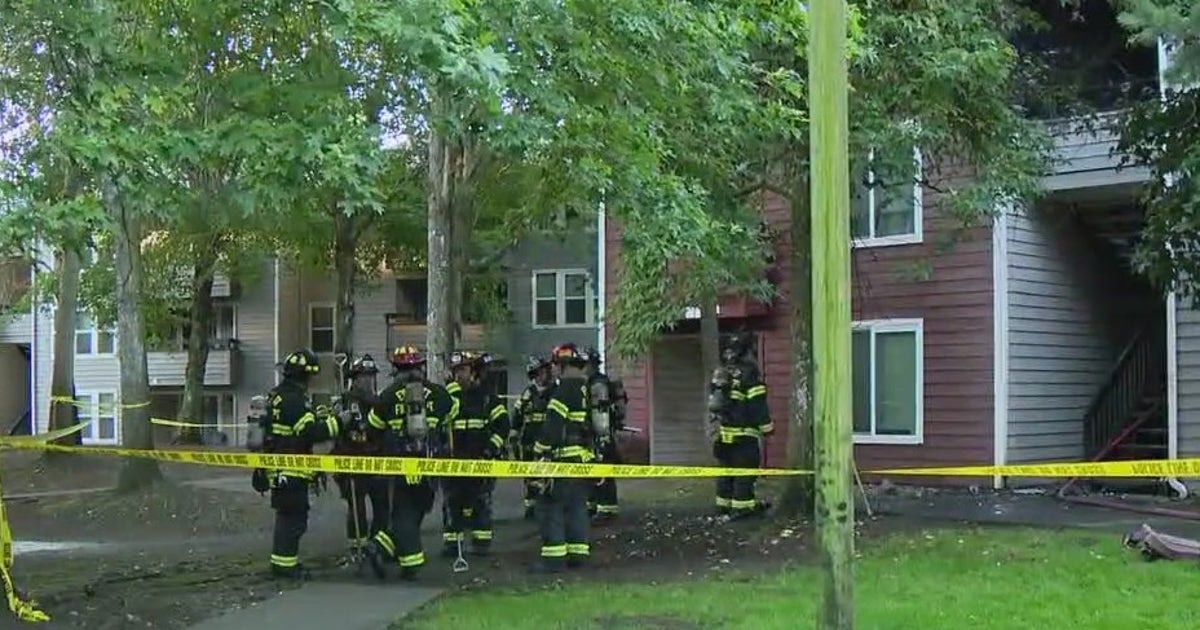 3 hospitalized, 20 displaced after Everett apartment fire | FOX 13 Seattle