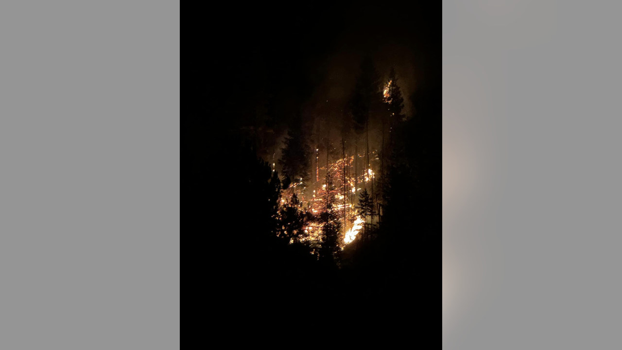 Lightning strike sparked forest fire near Lake Wenatchee