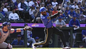 Outfielder Victor Robles can earn up to $22.25 million from 2025-27 in deal with Seattle Mariners