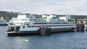 Retired WA ferries' voyage to Ecuador postponed due to tow malfunction