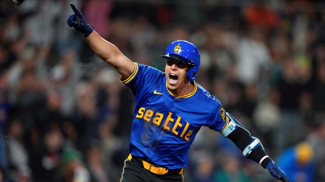 Seattle Mariners rally late to beat Giants 6-5 in 10 innings