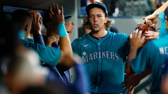 Logan Gilbert leads Seattle Mariners to second straight shutout of Mets, 4-0