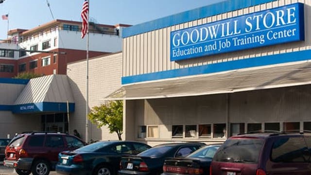 Goodwill to close 2 Seattle locations due to rising safety, theft concerns