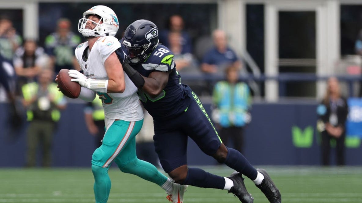 Seattle Seahawks, linebacker Derick Hall working toward a 3-year contract extension