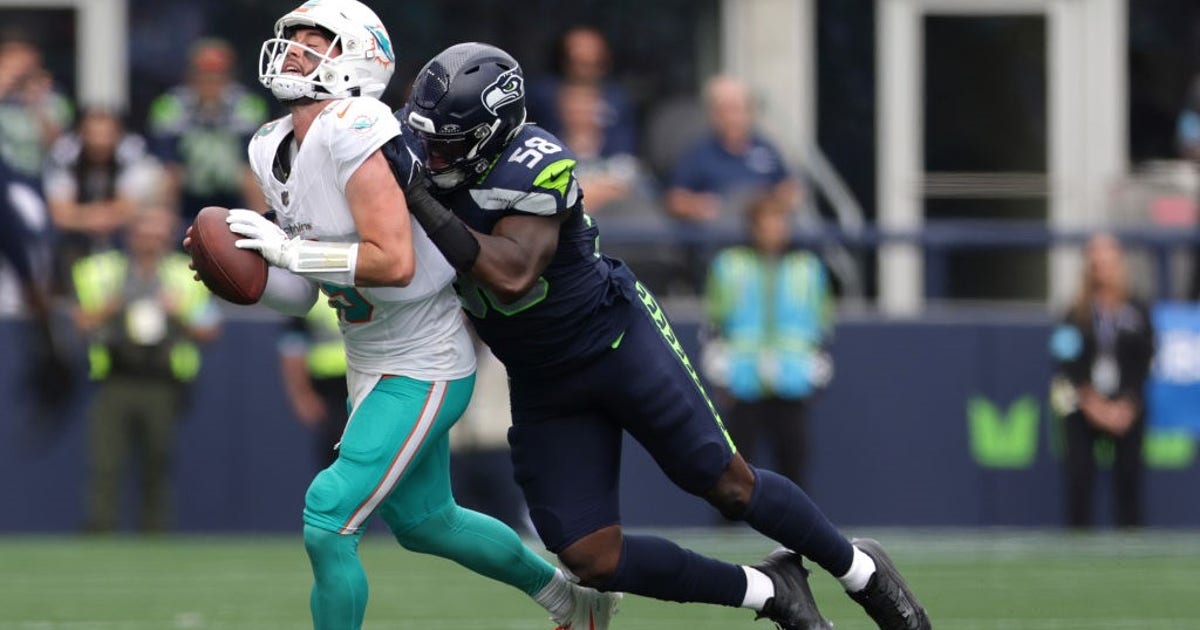 Seattle Seahawks, linebacker Derick Hall working toward a 3-year contract extension