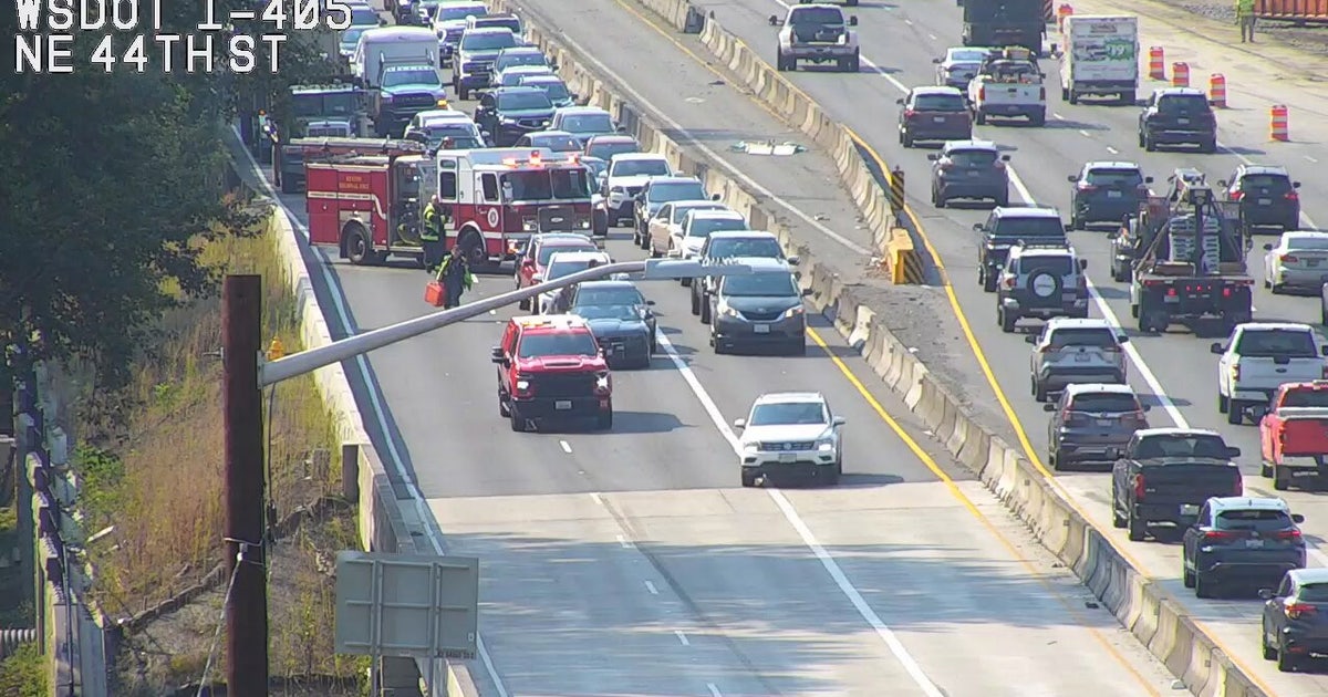 Car crash cleared from northbound I-405 in Renton | FOX 13 Seattle