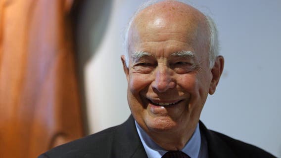 Three-term former Washington Governor Dan Evans dies at 98