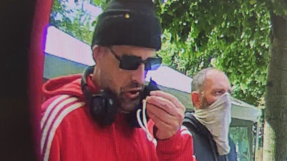 Seattle bank robbers make off with $9k using a handwritten note