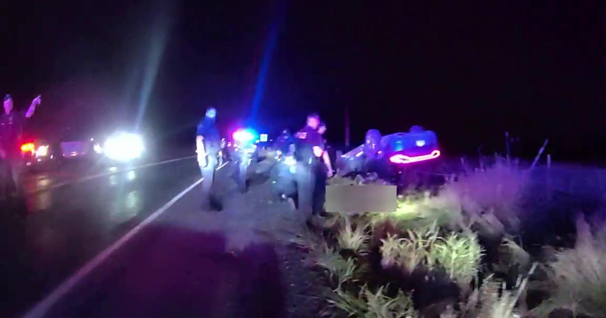 Shooting, police pursuit ends in crash in King County | FOX 13 Seattle
