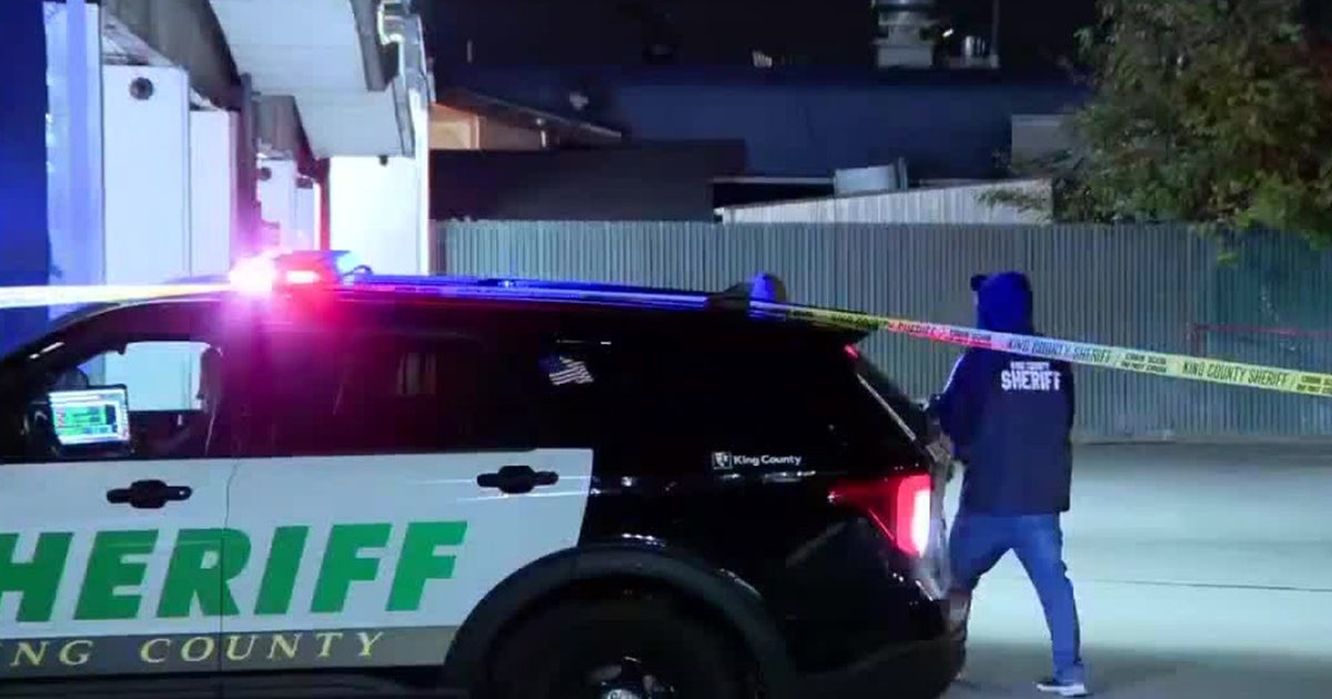 One shot in White Center, suspect in custody | FOX 13 Seattle