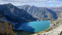 Woman died, husband hospitalized after being stranded in WA's Enchantments