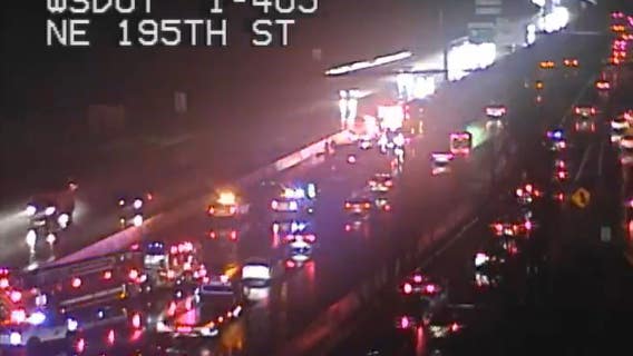 1 killed in crash on I-405 in Bothell, WA