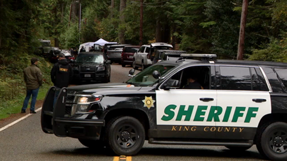 Teen suspect in custody after 5 killed in Fall City, WA home