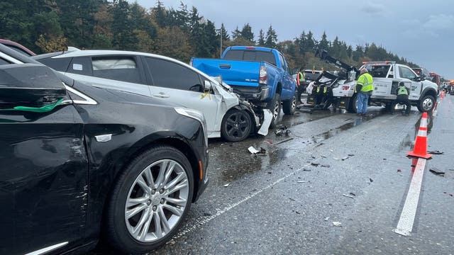 I-5 South reopens after 45-car pileup caused miles-long backup in Kent, WA