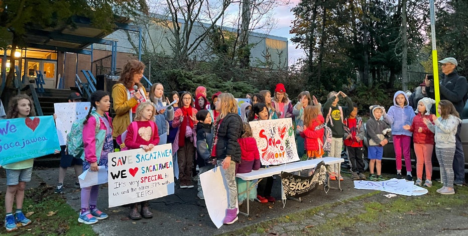 ‘It's heartbreaking’; Parents, students rally against Seattle school closures