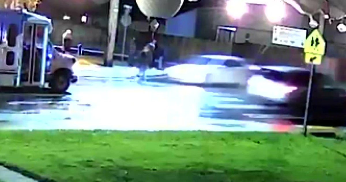 Puyallup teen in critical condition after Halloween crash | FOX 13 Seattle