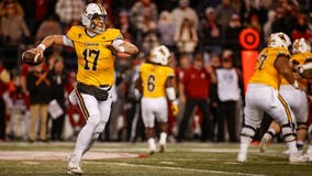 Evan Svoboda throws late TD pass as Wyoming beats Washington State 15-14