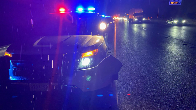 Another WSP patrol car hit in King County, 5th vehicle struck in 5 days