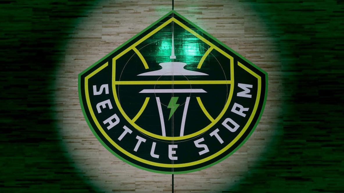 Seattle Storm beats out Connecticut Sun during Mother's Day game