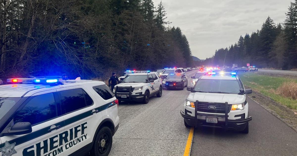 1 arrested after armed carjacking at WA-Canada border | FOX 13 Seattle