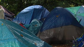 Burien City Council passes temporary ordinance for religious groups to set up homeless encampments