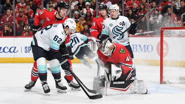 Ilya Mikheyev scores twice as Seattle Kraken lose 3-1 to Blackhawks