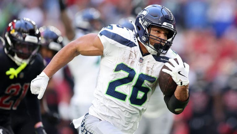 Zach Charbonnet's two TDs carries Seahawks to 30-18 win over