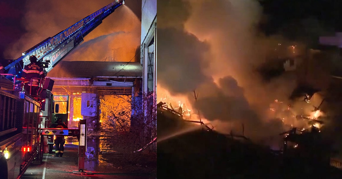 massive-fire-oregon.jpg?ve=1&tl=1