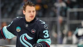 Yanni Gourde to miss 5-7 weeks for Seattle Kraken following sports hernia surgery