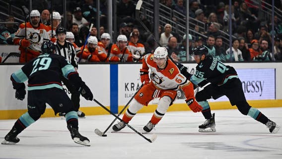 Disastrous second period sinks Seattle Kraken in 6-4 loss to Ducks