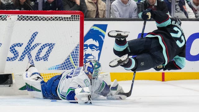 Seattle Kraken rally in third period, lose 4-3 to Canucks in shootout