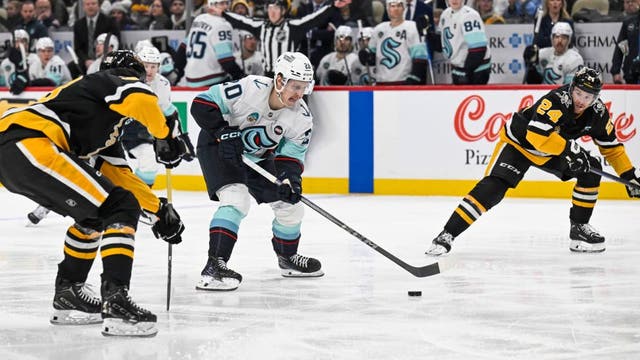 Seattle Kraken rally in 3rd period for 4-2 win over Penguins