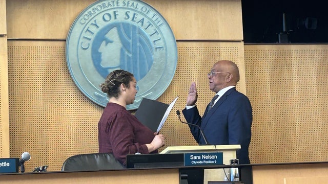 Seattle City Council appoints Mark Solomon to vacant District 2 seat
