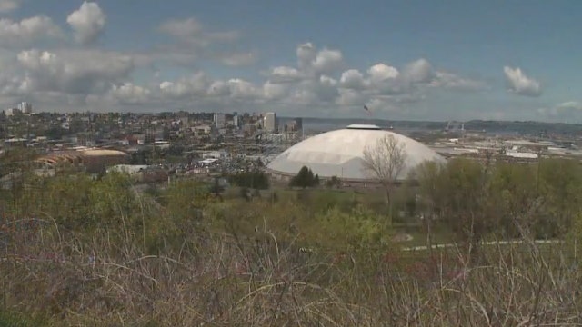 Wetlands, homes, and shelters: The tough costs of expanding Tacoma light rail