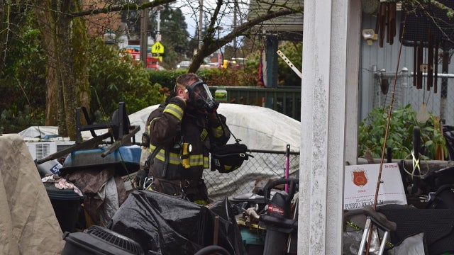 West Seattle house fire sends 2 to the hospital