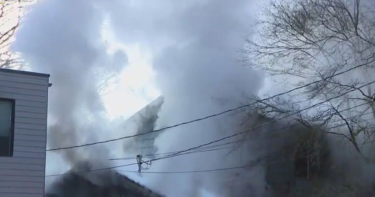 Crews respond to house fire in North Seattle | FOX 13 Seattle