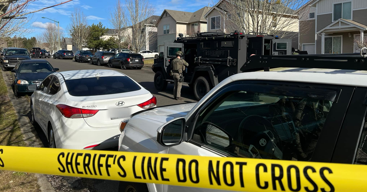 Armed suspect arrested after barricading in WA home | FOX 13 Seattle
