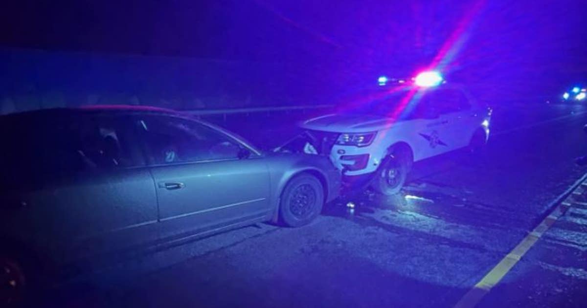 Driver arrested after wrong-way crash with trooper on I-90 | FOX 13 Seattle