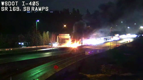 Northbound I-405 in Renton reopens after semi crash